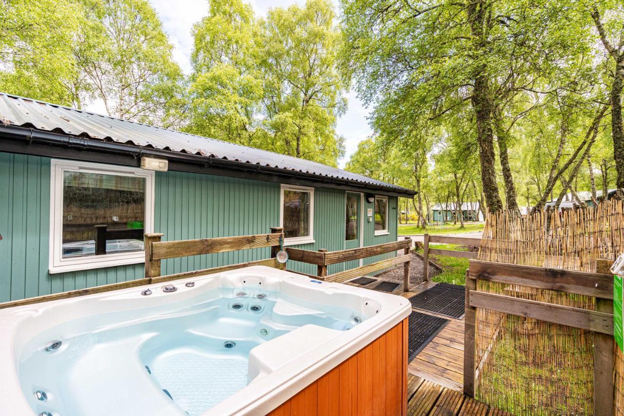 Heather Lodge 10 With Hot Tub Belladrum Buitenkant foto