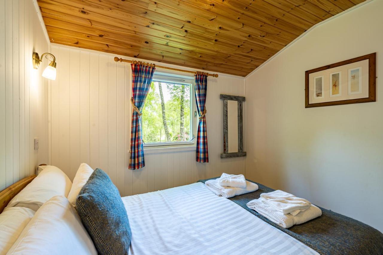 Heather Lodge 10 With Hot Tub Belladrum Buitenkant foto
